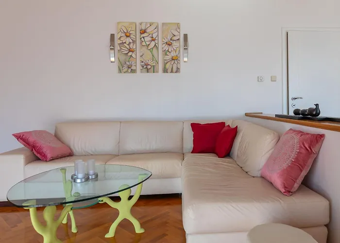 Marinko, No 3 Apartman